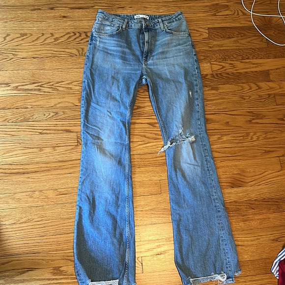 Flared, Ripped, Zara Jeans - Picture 3 of 4